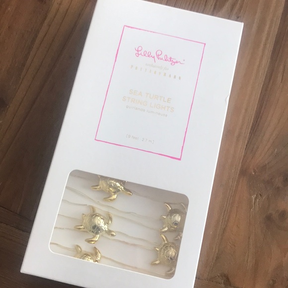 Lilly Pulitzer Accessories - Lilly Pulitzer for Pottery Barn Sea Turtle lights